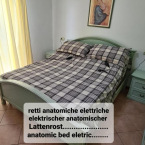  Appartamento Ai Tigli  Каорле